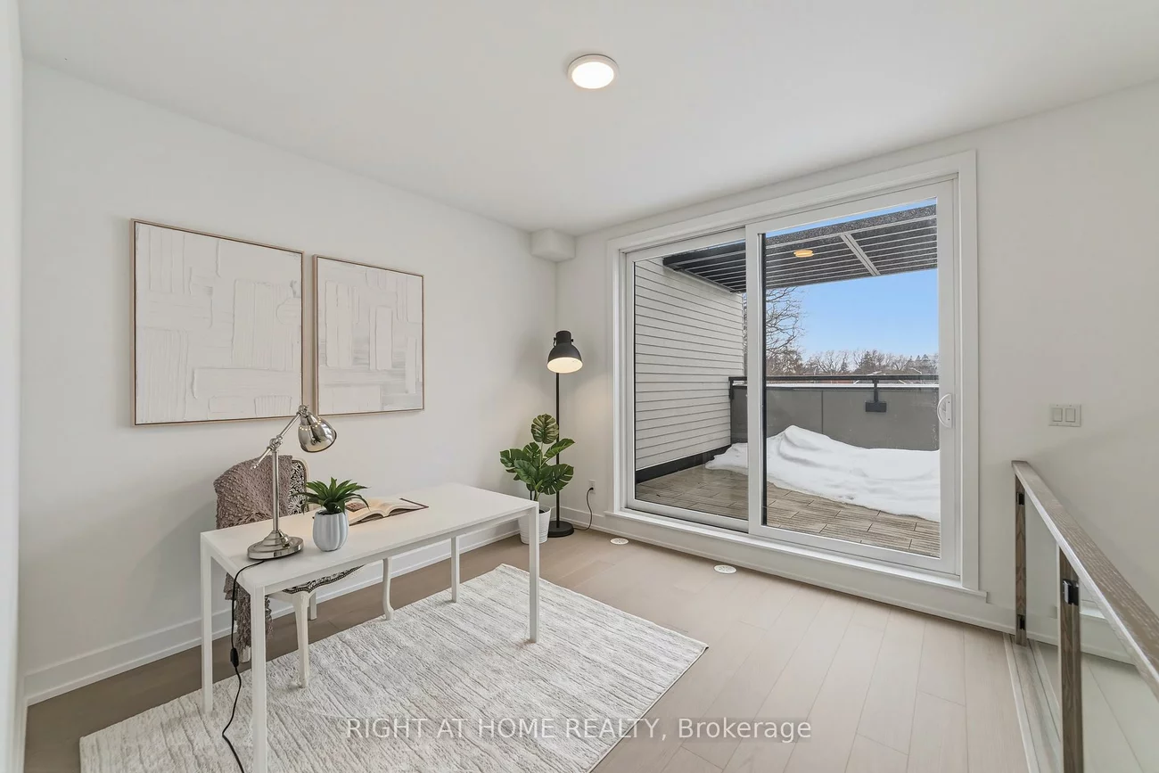 10, Lou Parsons, Port Credit, Mississauga