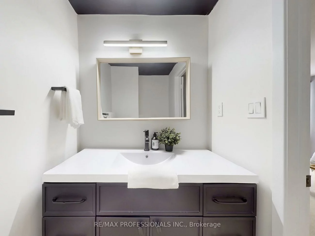 1755, Rathburn, Rathwood, Mississauga