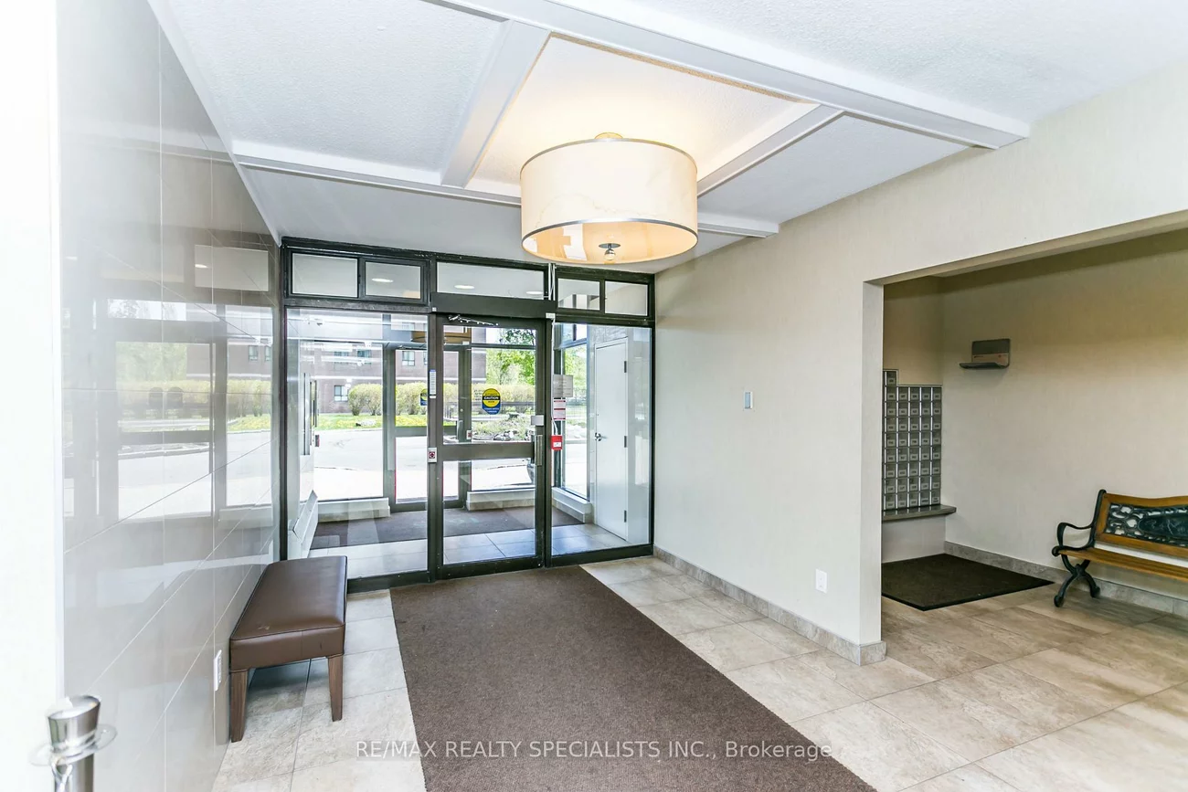 1615, Bloor, Applewood, Mississauga