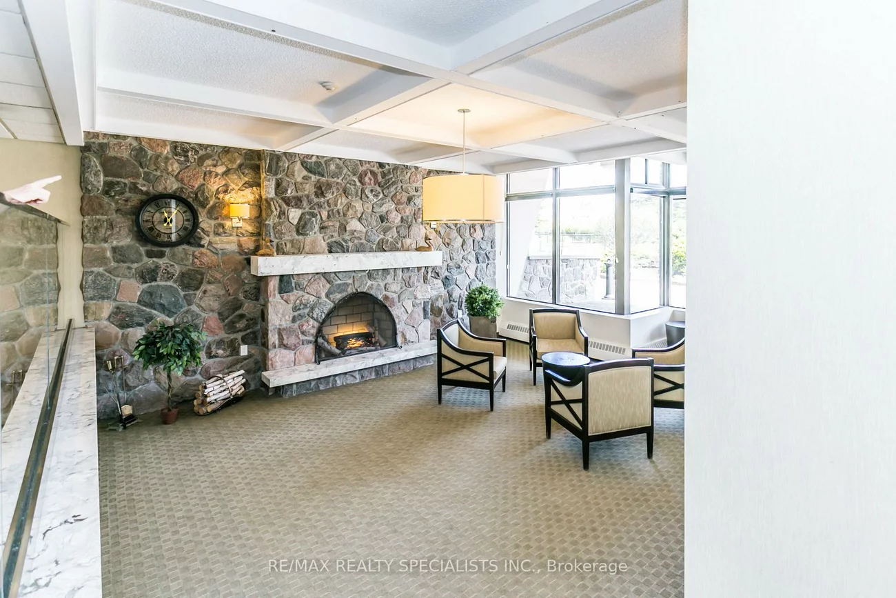 1615, Bloor, Applewood, Mississauga