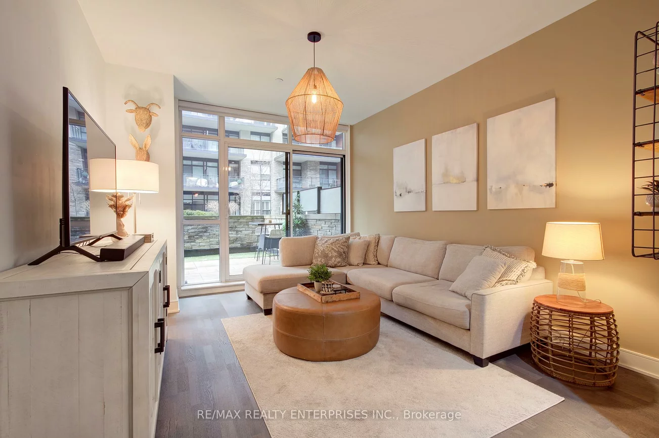 1575, Lakeshore, Clarkson, Mississauga