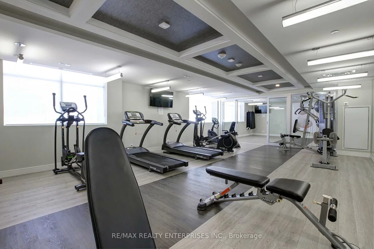 1575, Lakeshore, Clarkson, Mississauga