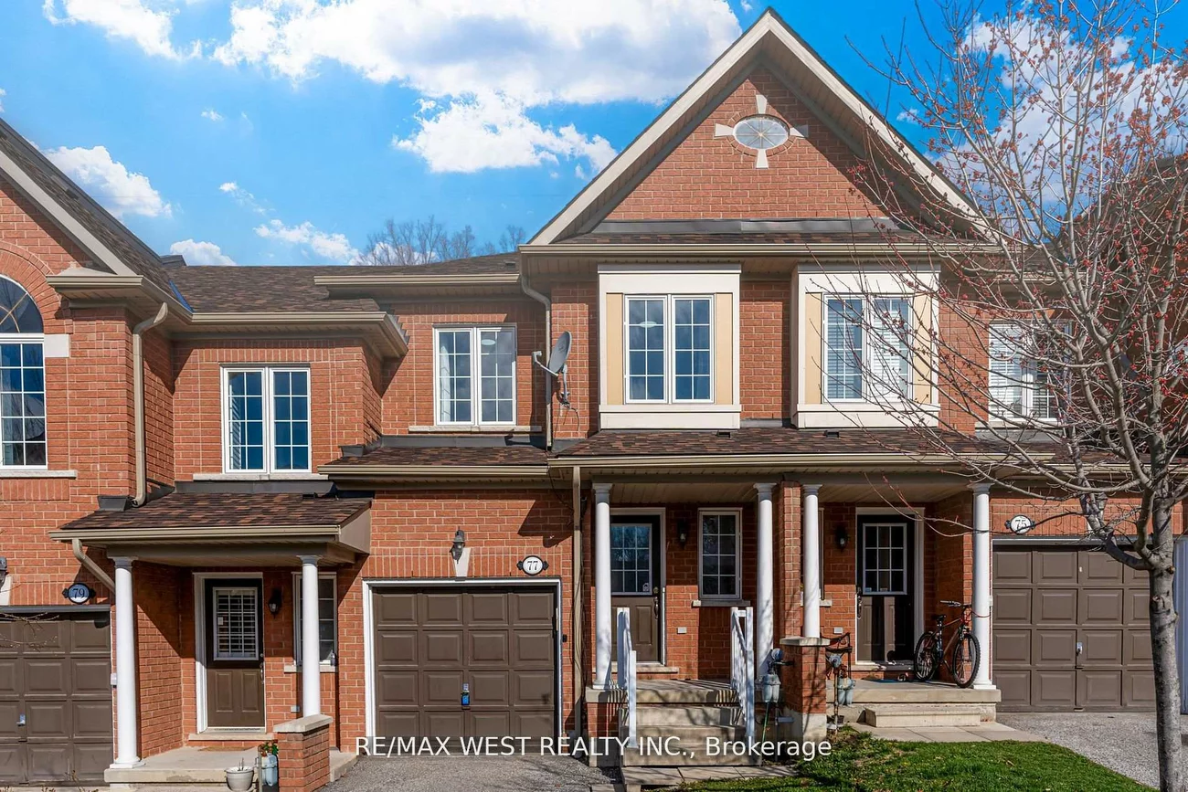 7360, Zinnia, Meadowvale Village, Mississauga