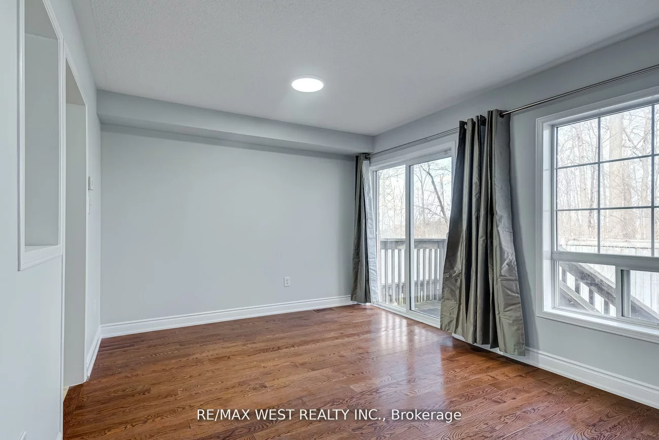 7360, Zinnia, Meadowvale Village, Mississauga