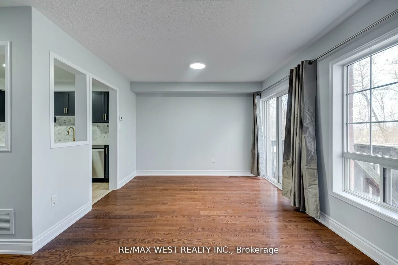 7360, Zinnia, Meadowvale Village, Mississauga