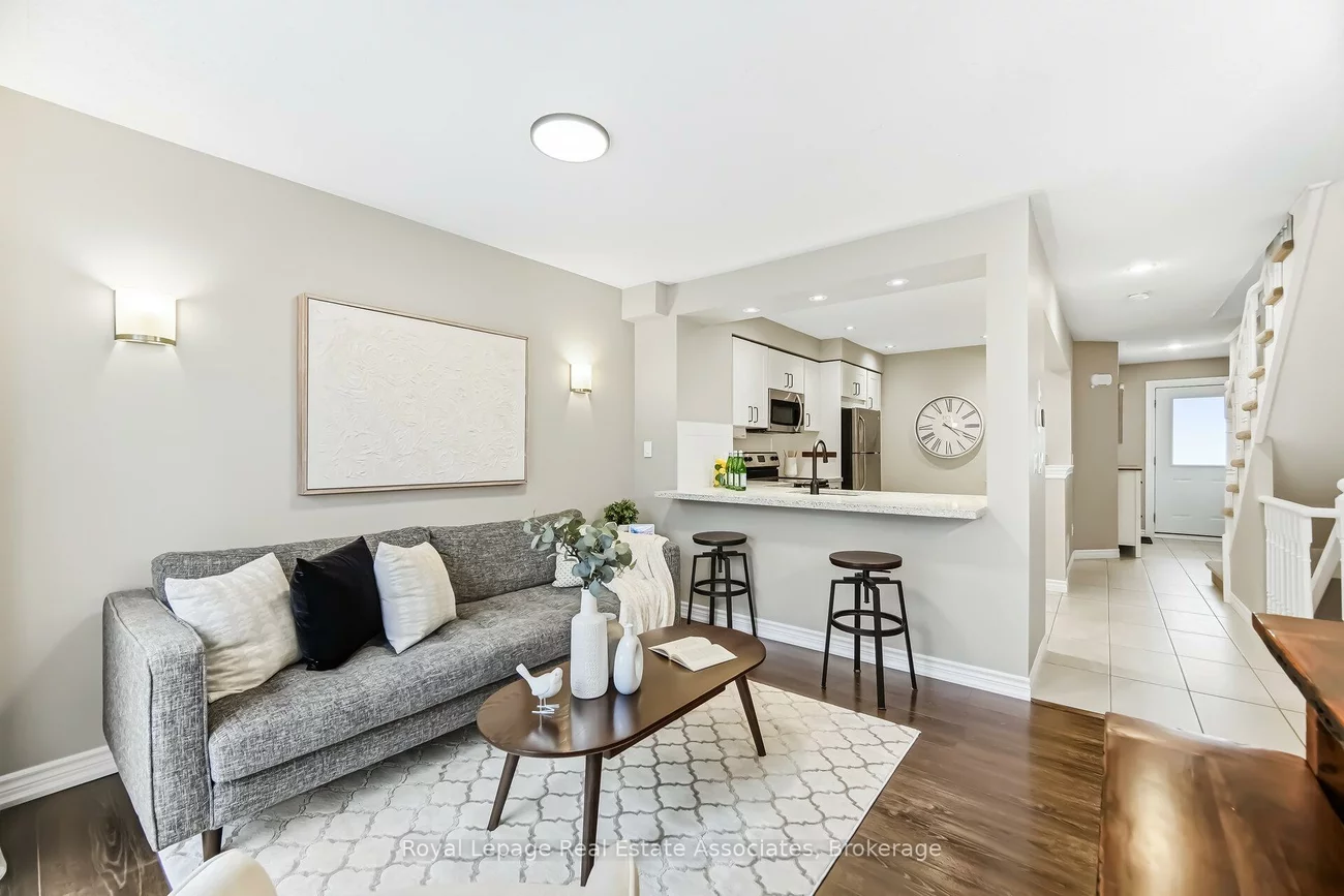 2080, Leanne, Sheridan, Mississauga