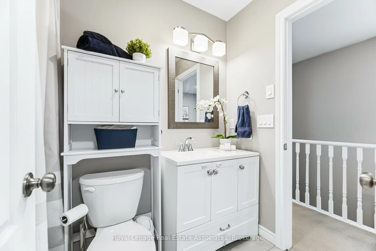 2080, Leanne, Sheridan, Mississauga