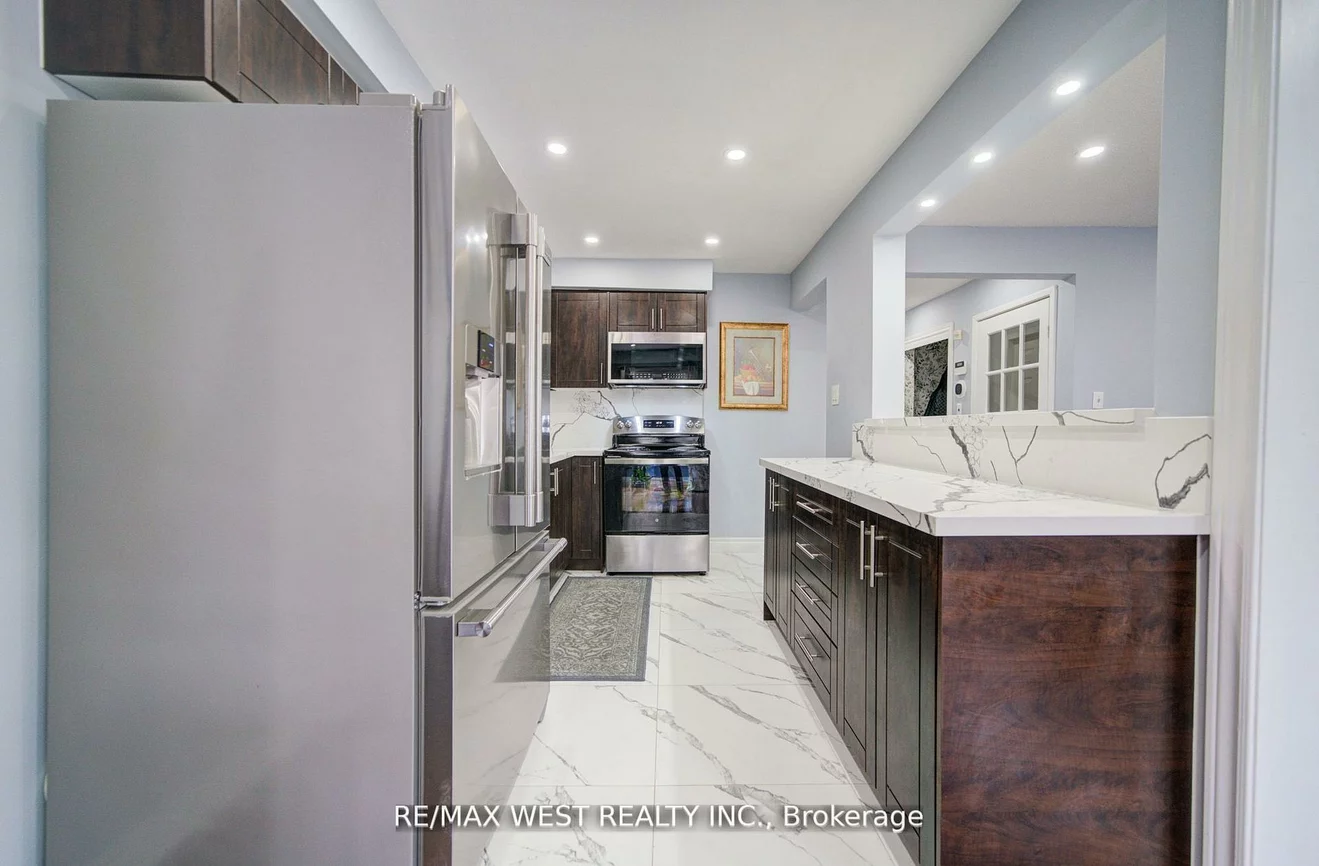 3525, Brandon Gate, Malton, Mississauga