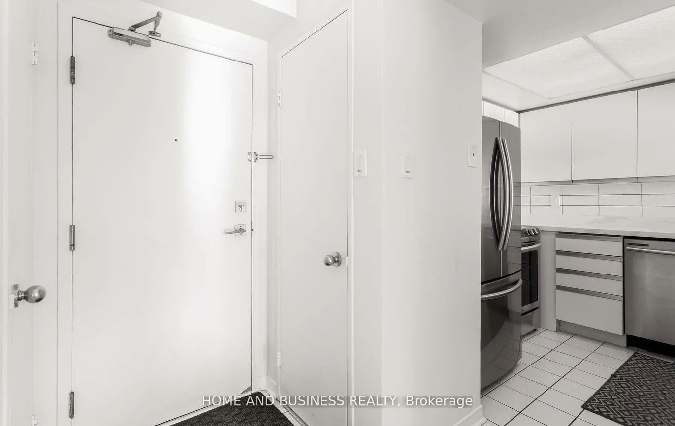 75, King, Cooksville, Mississauga