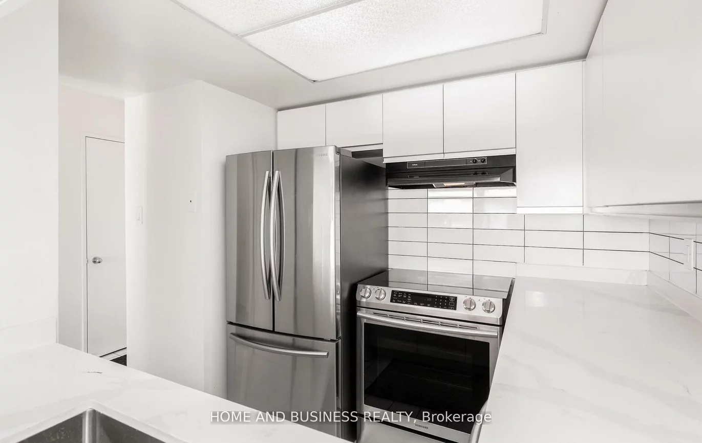 75, King, Cooksville, Mississauga