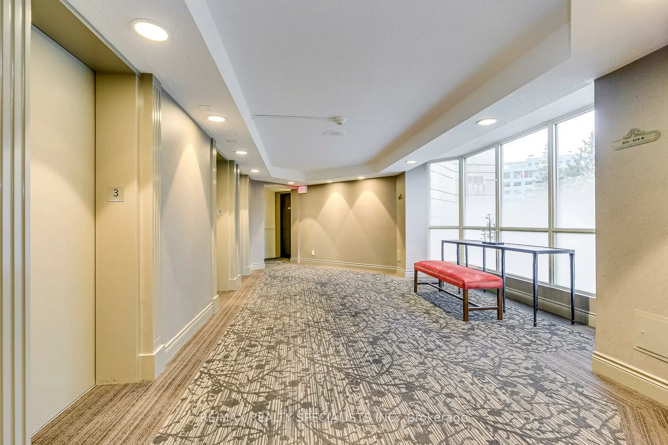 55, Kingsbridge Garden, Hurontario, Mississauga