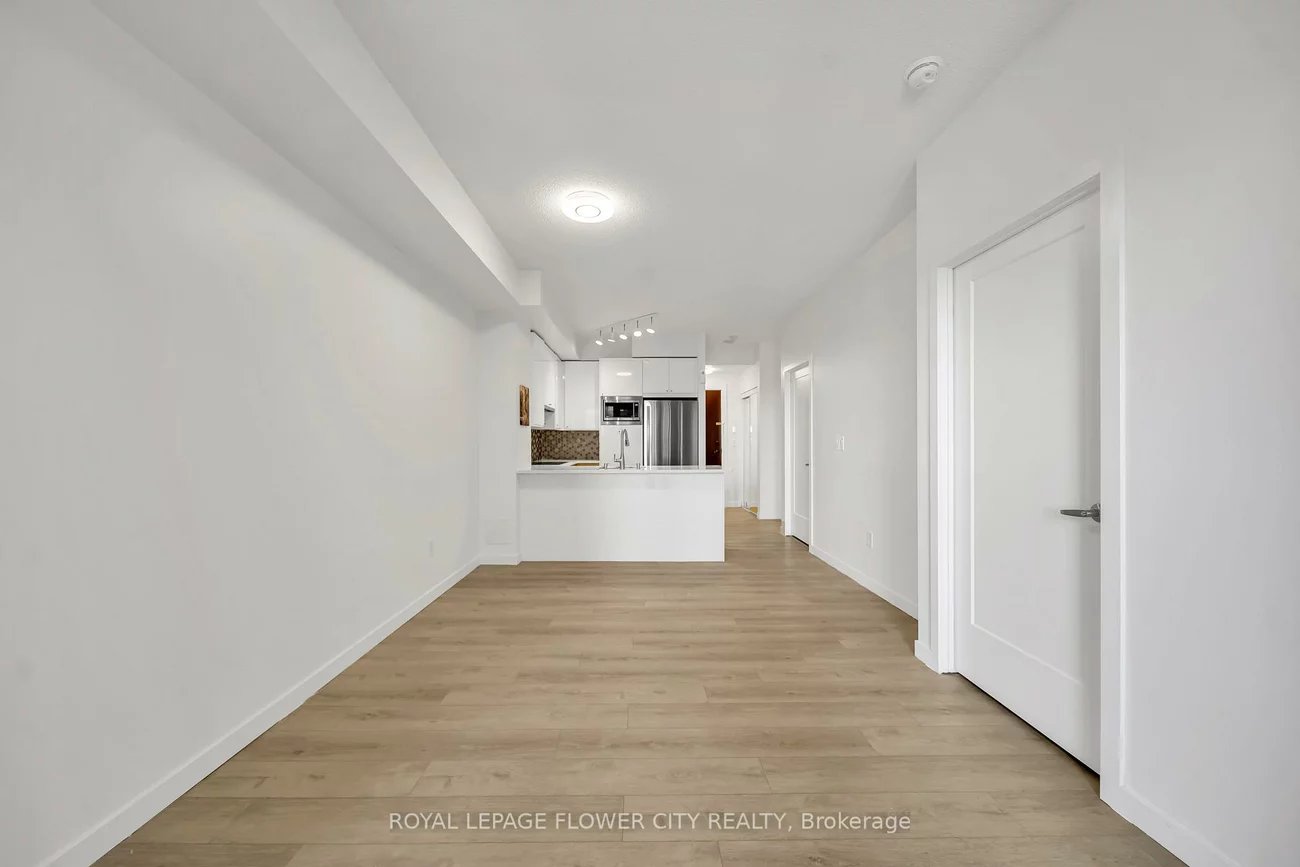 385, Prince of Wales, City Centre, Mississauga