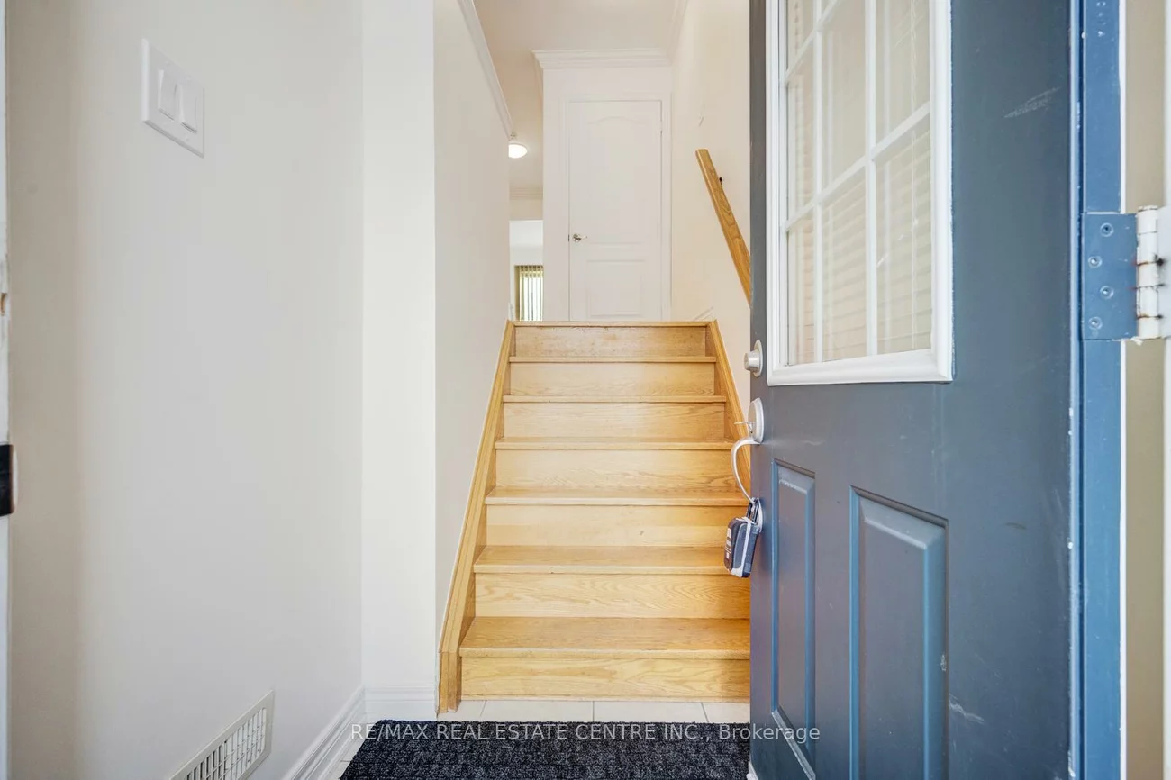 4950, Albina, Hurontario, Mississauga