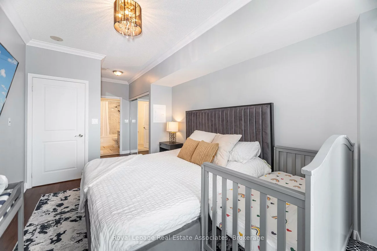 60, Absolute, City Centre, Mississauga