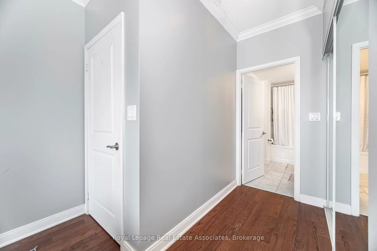 60, Absolute, City Centre, Mississauga