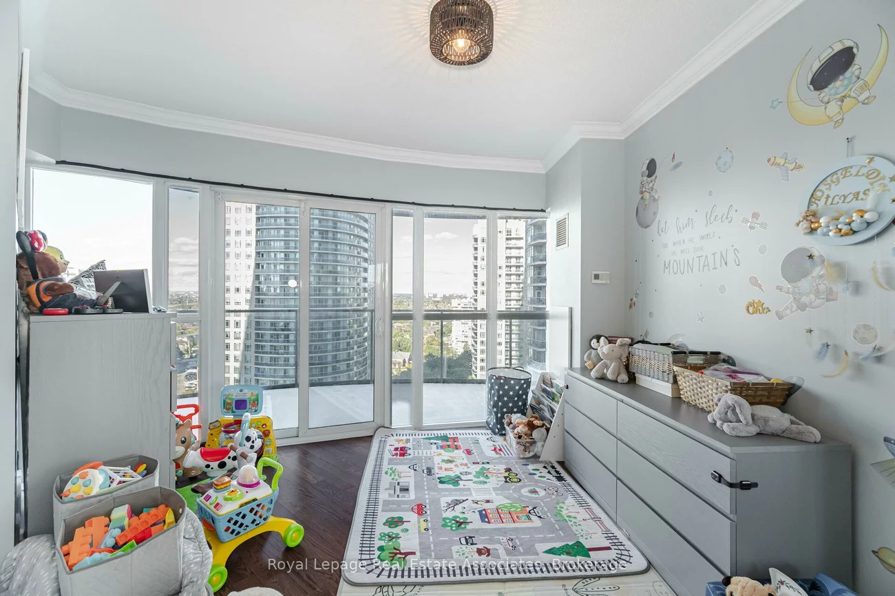 60, Absolute, City Centre, Mississauga