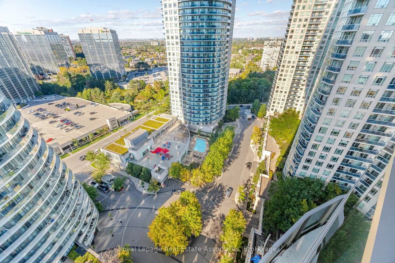 60, Absolute, City Centre, Mississauga