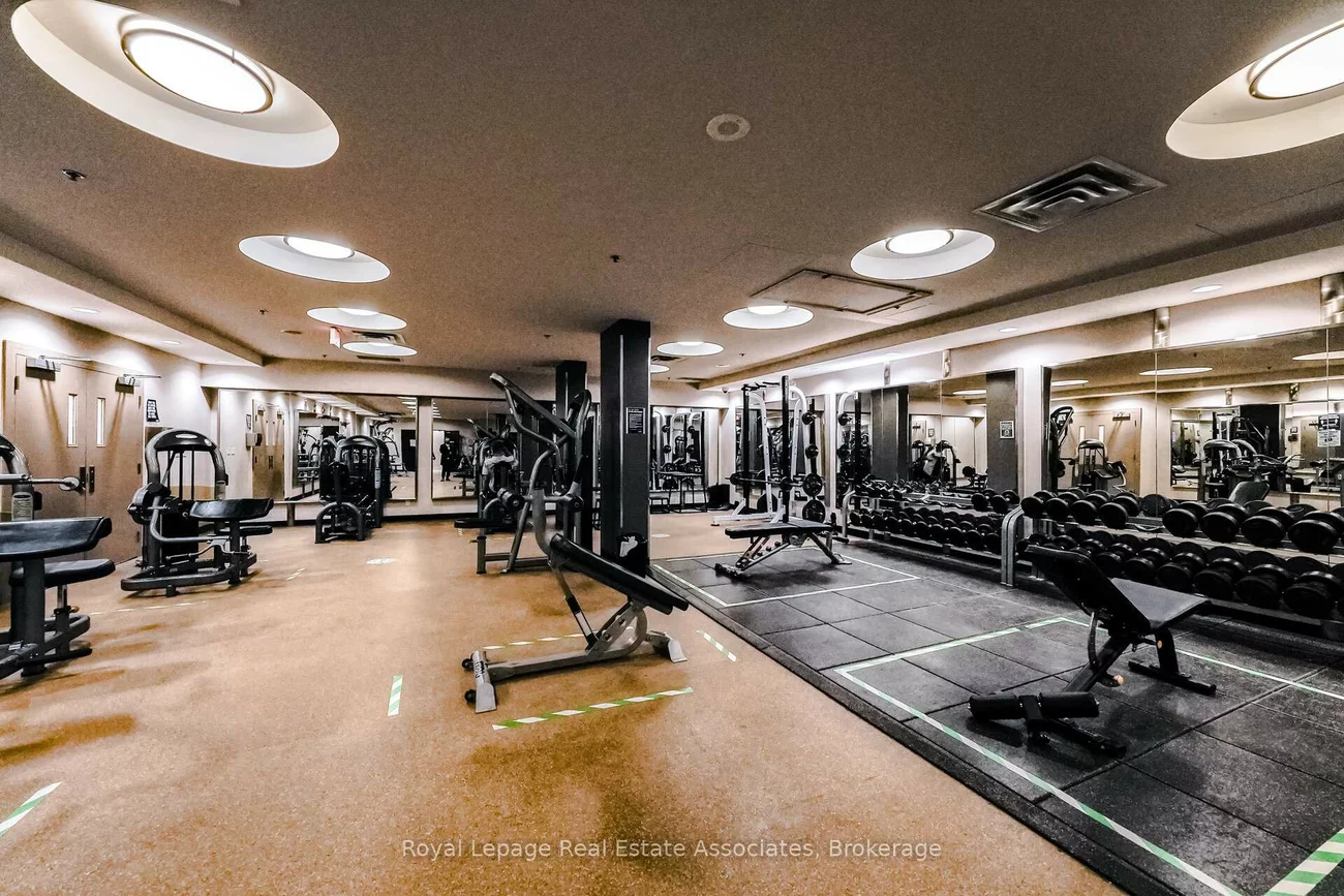 60, Absolute, City Centre, Mississauga