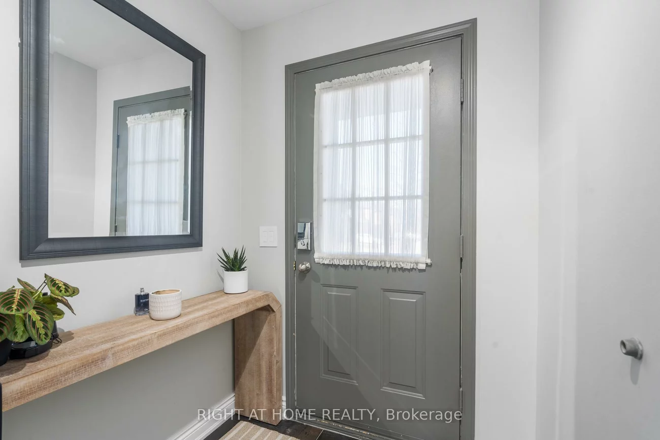 2088, Leanne, Sheridan Park, Mississauga