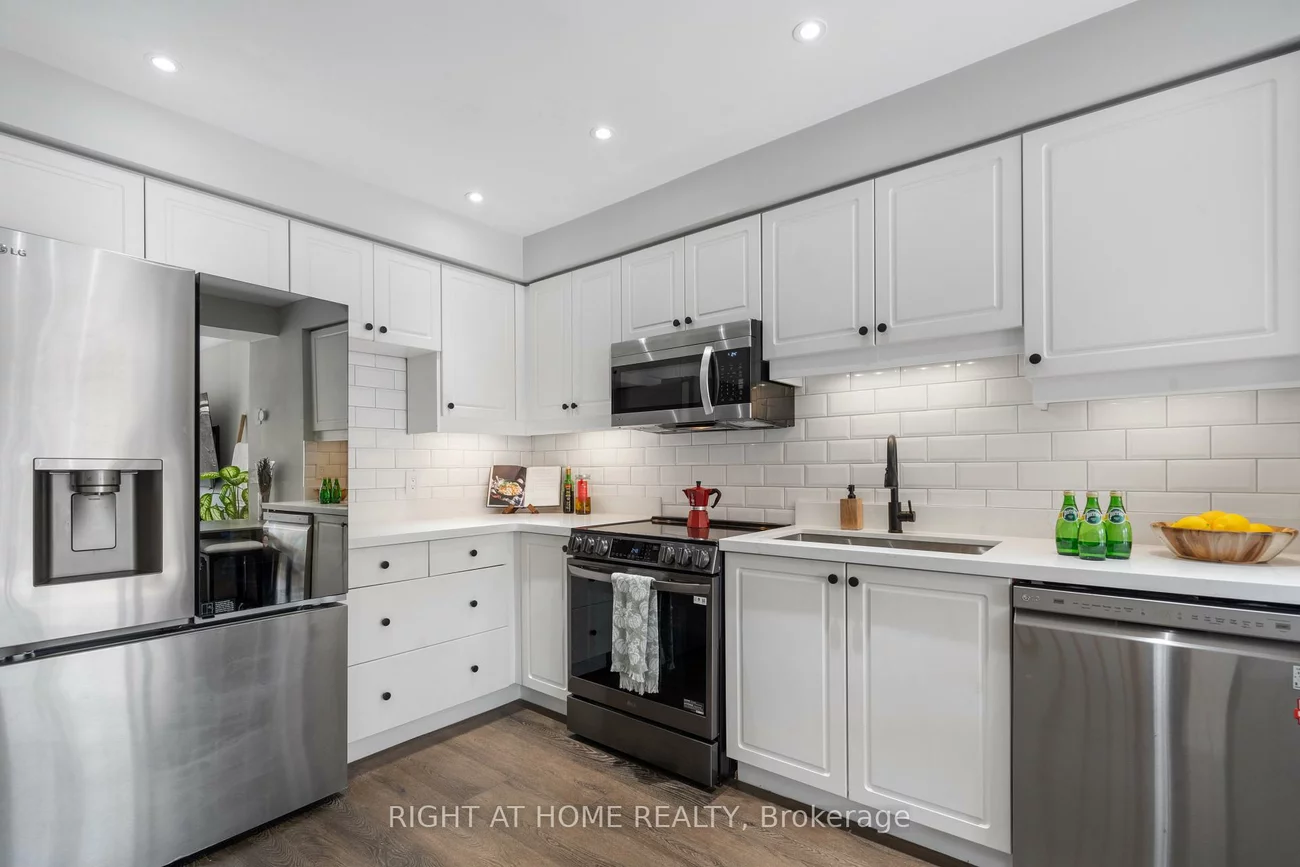 2088, Leanne, Sheridan Park, Mississauga