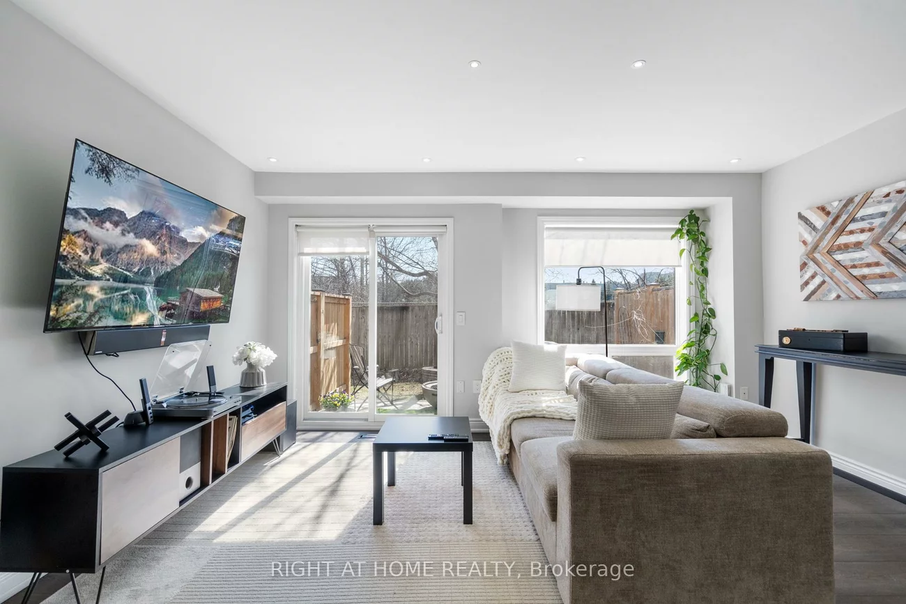 2088, Leanne, Sheridan Park, Mississauga