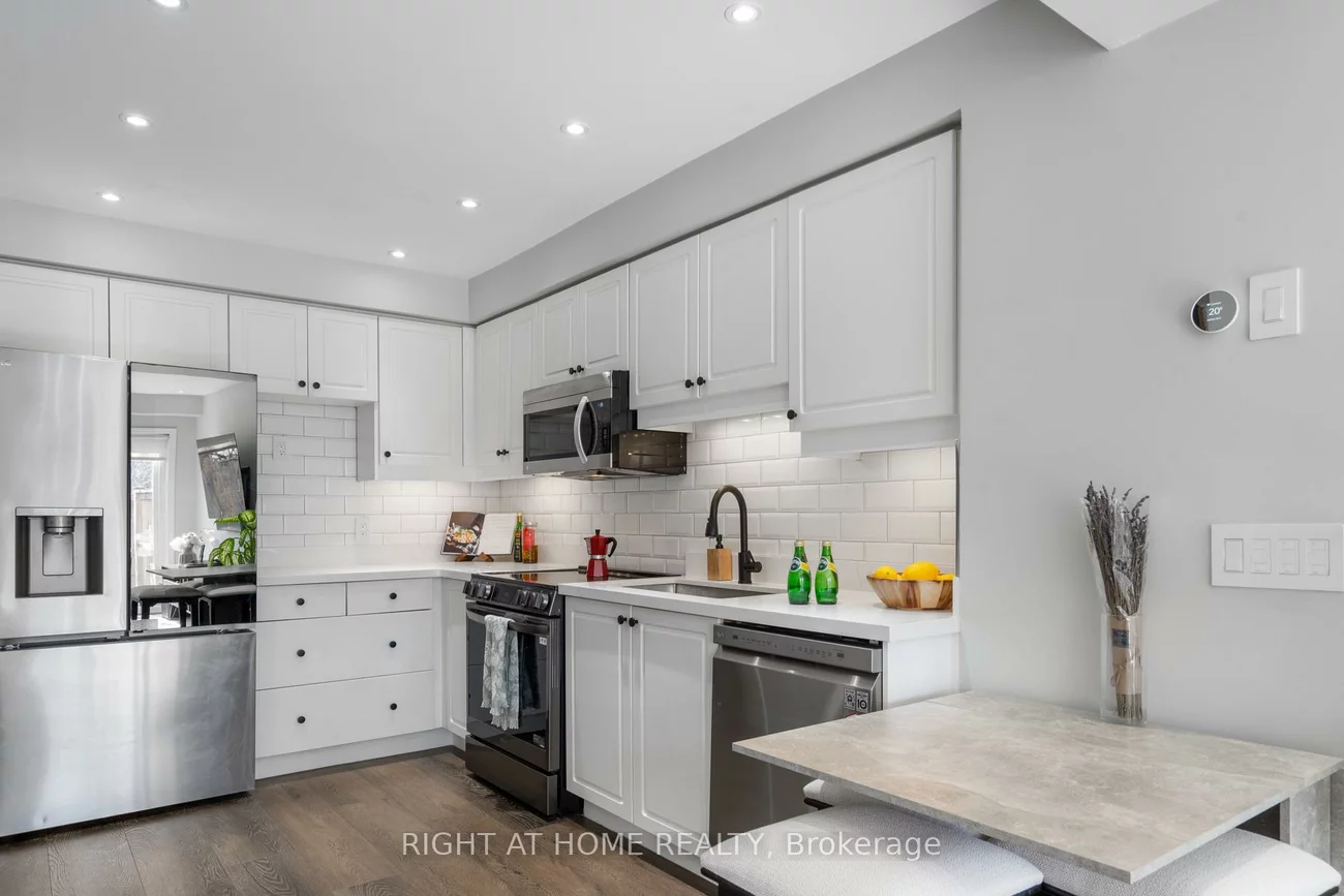 2088, Leanne, Sheridan Park, Mississauga