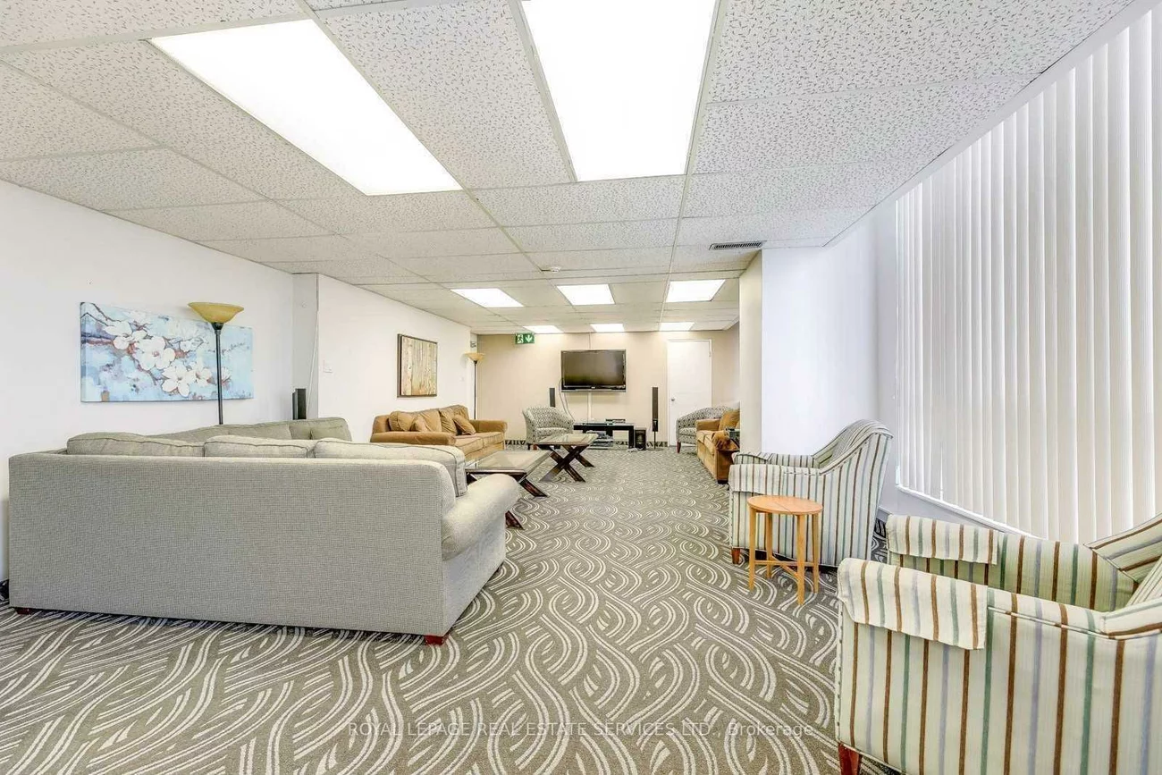 1110, Walden, Clarkson, Mississauga