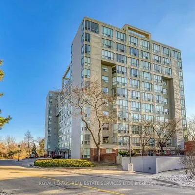 1110, Walden, Clarkson, Mississauga