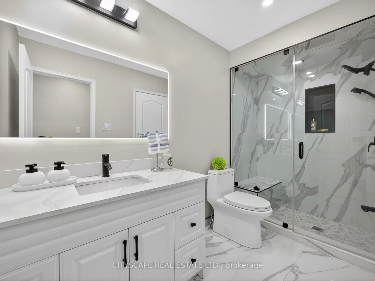 601, Shoreline, Cooksville, Mississauga