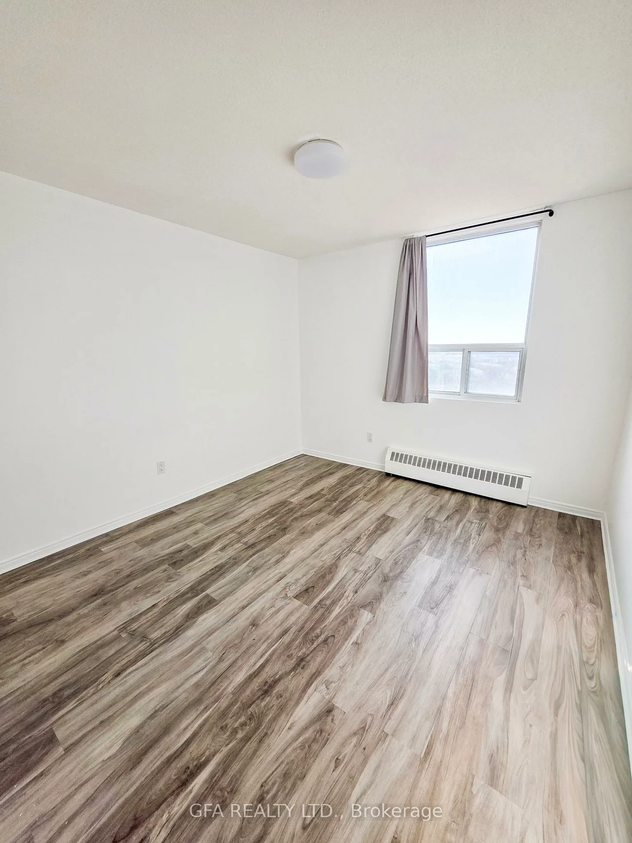 3145, Queen Frederica, Applewood, Mississauga