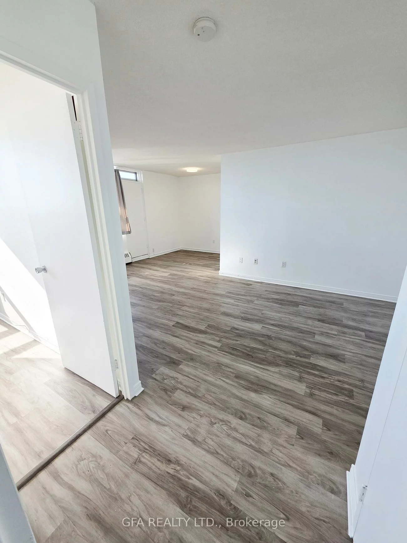 3145, Queen Frederica, Applewood, Mississauga