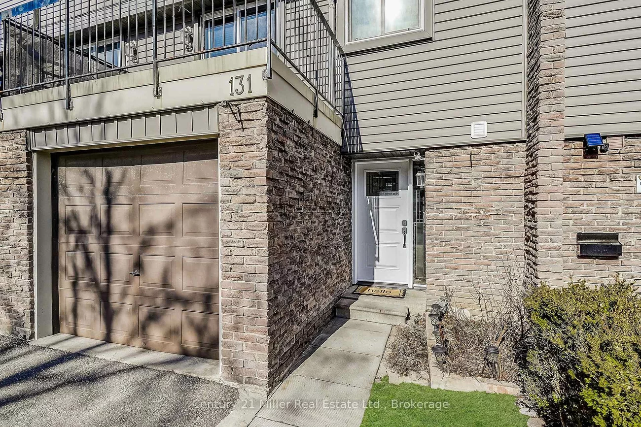 2315, Bromsgrove, Clarkson, Mississauga