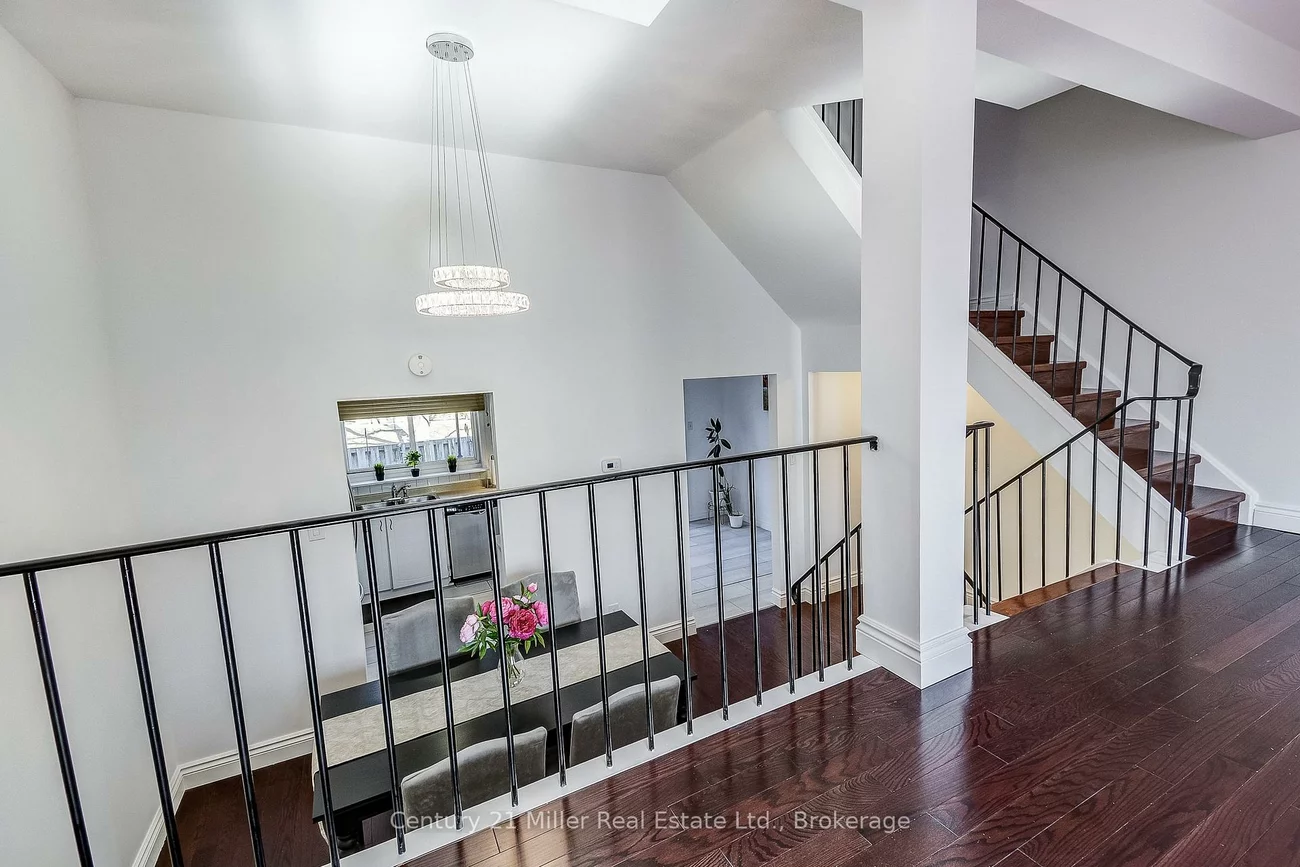 2315, Bromsgrove, Clarkson, Mississauga