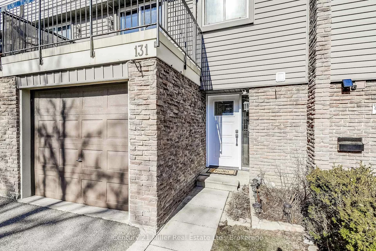 2315, Bromsgrove, Clarkson, Mississauga