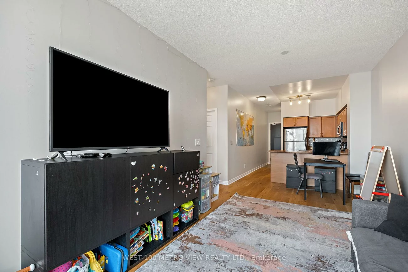 388, Prince Of Wales, City Centre, Mississauga