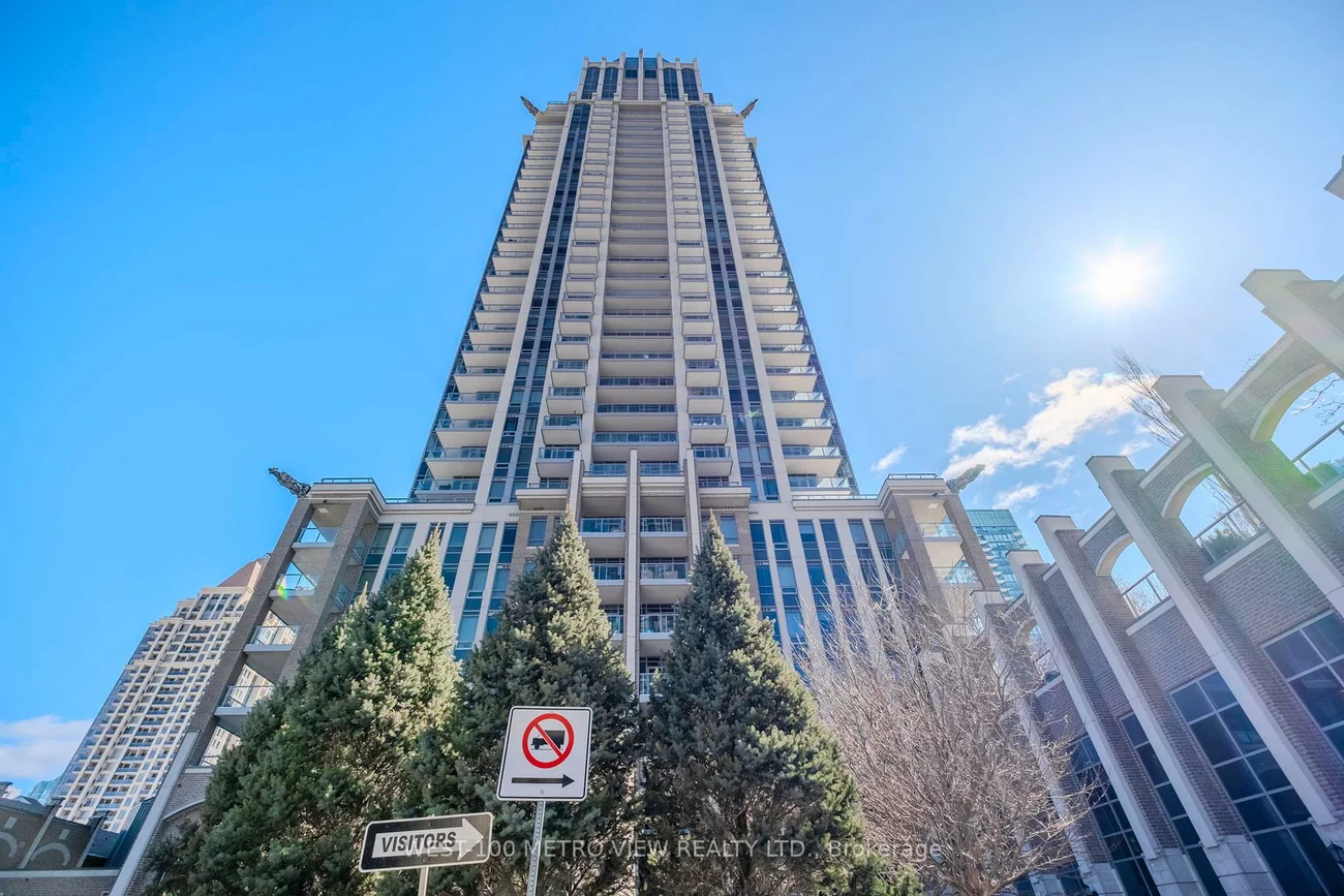 388, Prince Of Wales, City Centre, Mississauga