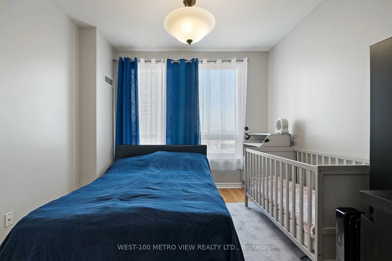 388, Prince Of Wales, City Centre, Mississauga