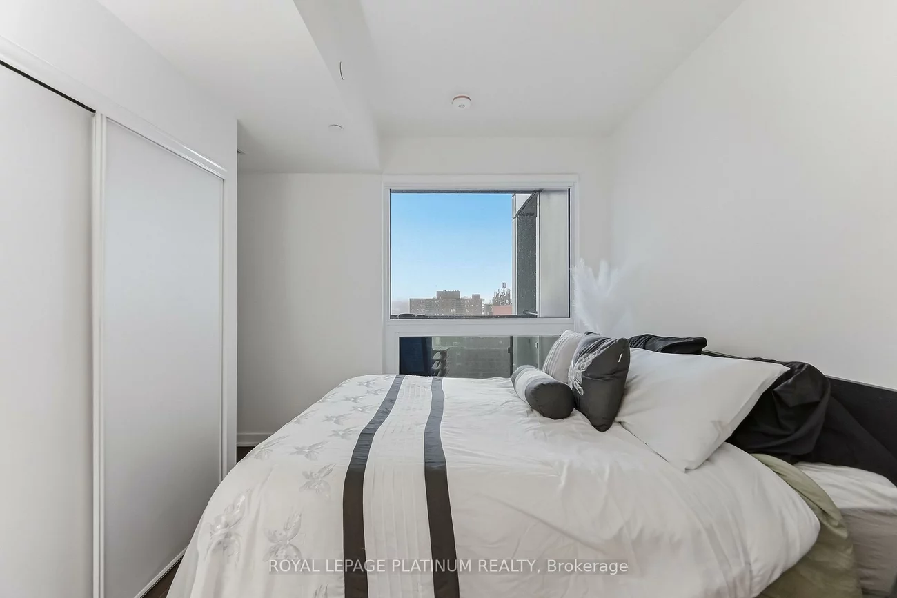 28, Ann, Port Credit, Mississauga