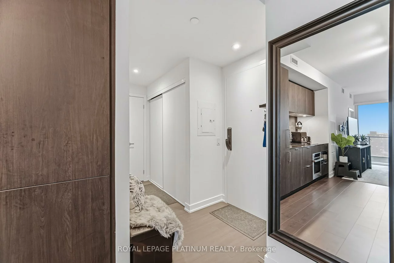 28, Ann, Port Credit, Mississauga