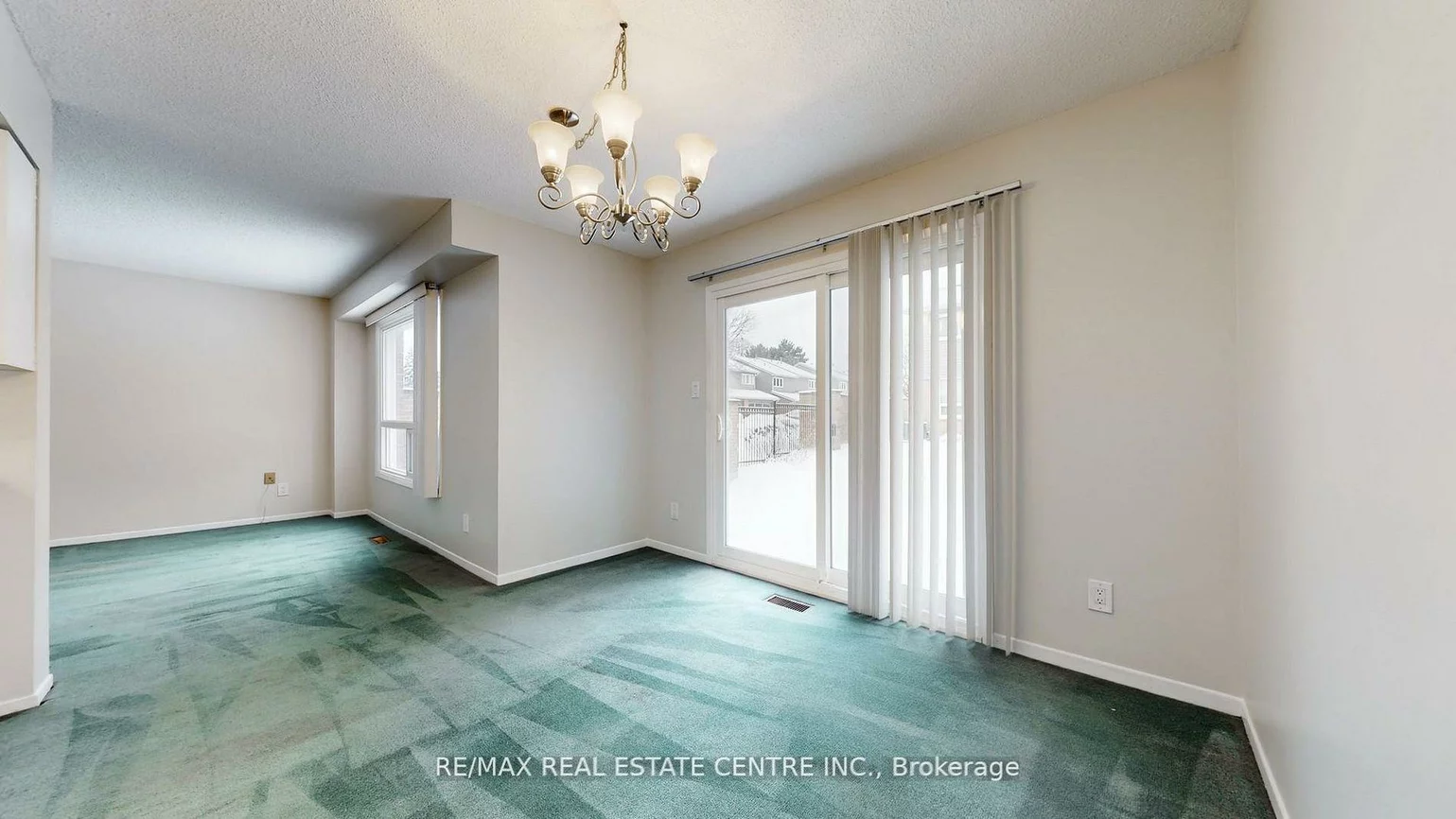 3079, Fifth, Erin Mills, Mississauga