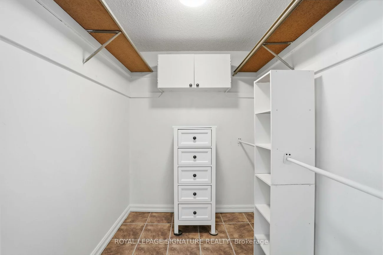 3100, Kirwin, Cooksville, Mississauga