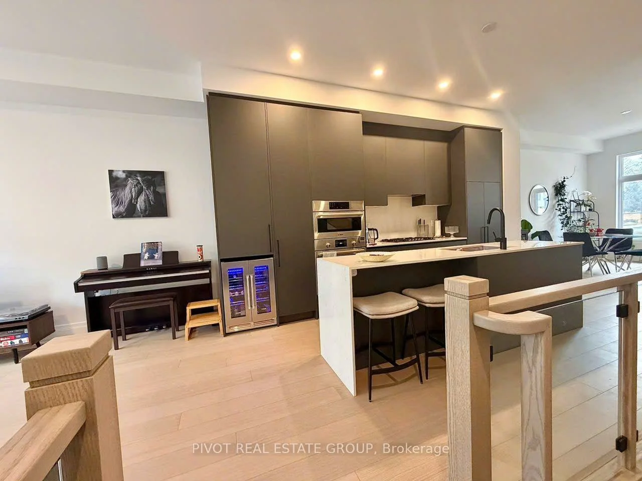 35, Lou Parsons, Port Credit, Mississauga