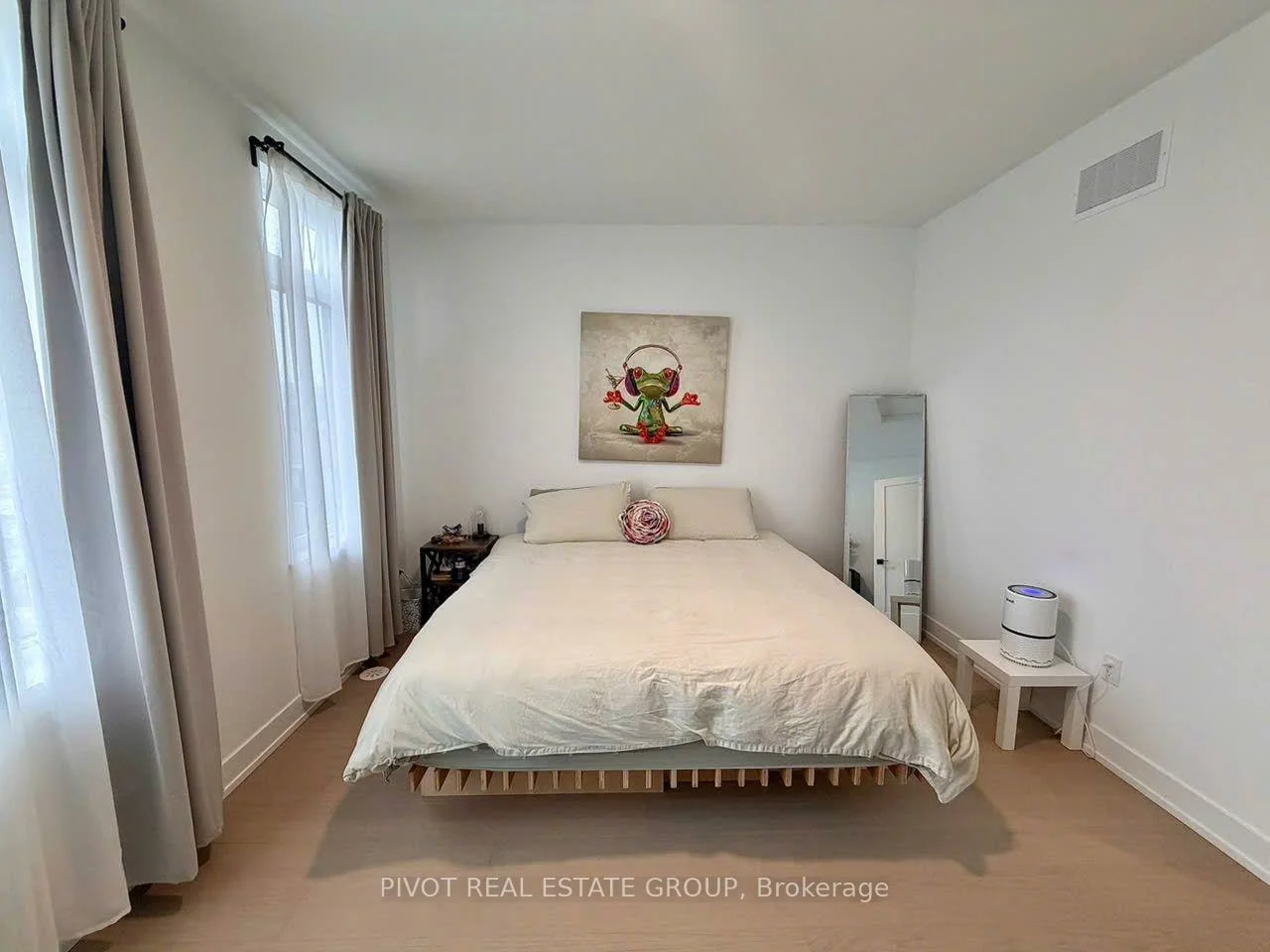 35, Lou Parsons, Port Credit, Mississauga