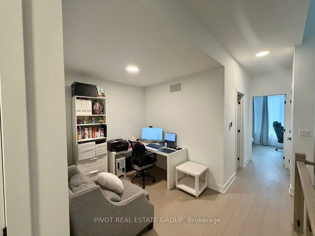 35, Lou Parsons, Port Credit, Mississauga