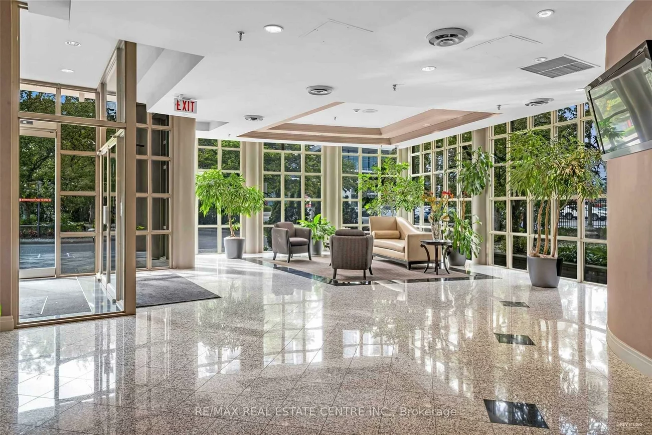 50, Eglinton, Hurontario, Mississauga