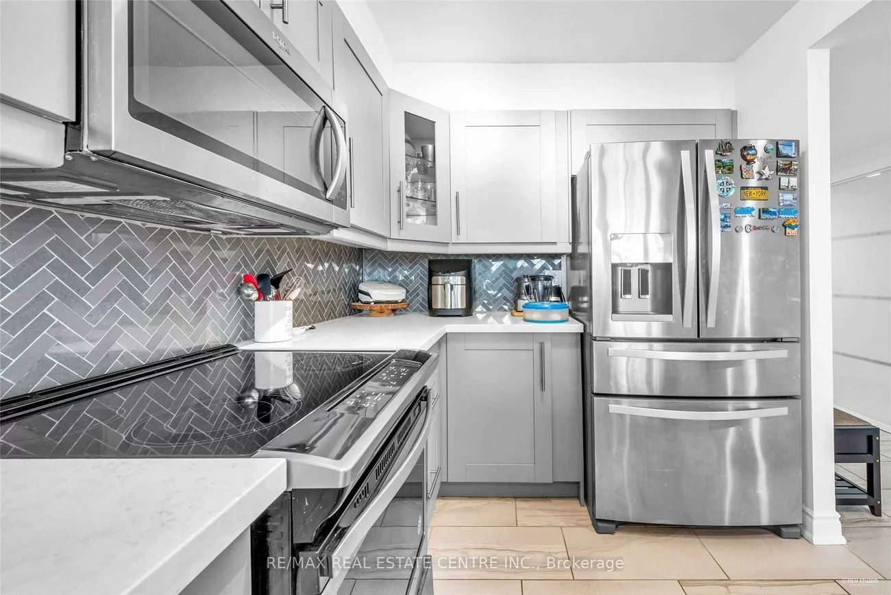 50, Eglinton, Hurontario, Mississauga