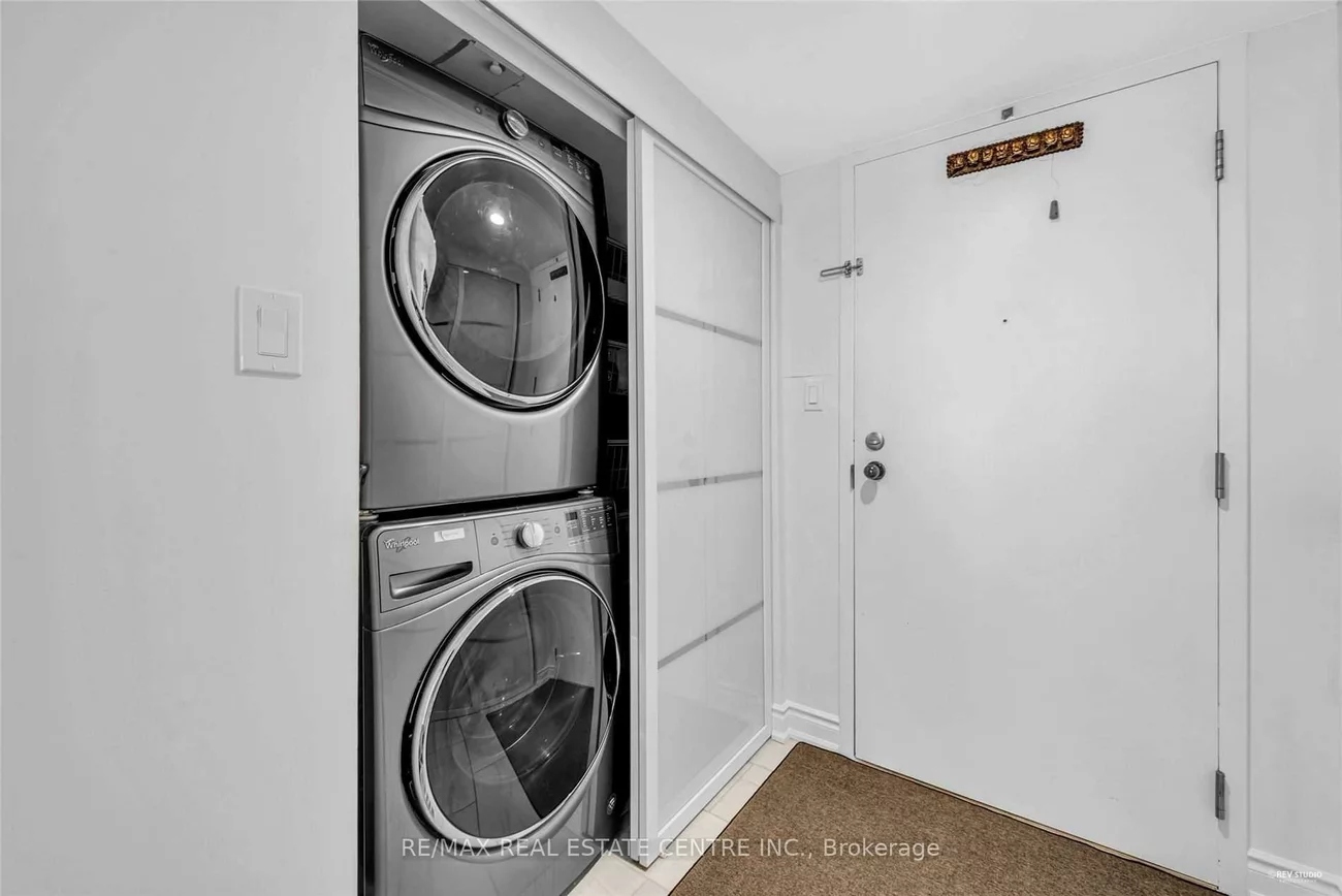 50, Eglinton, Hurontario, Mississauga