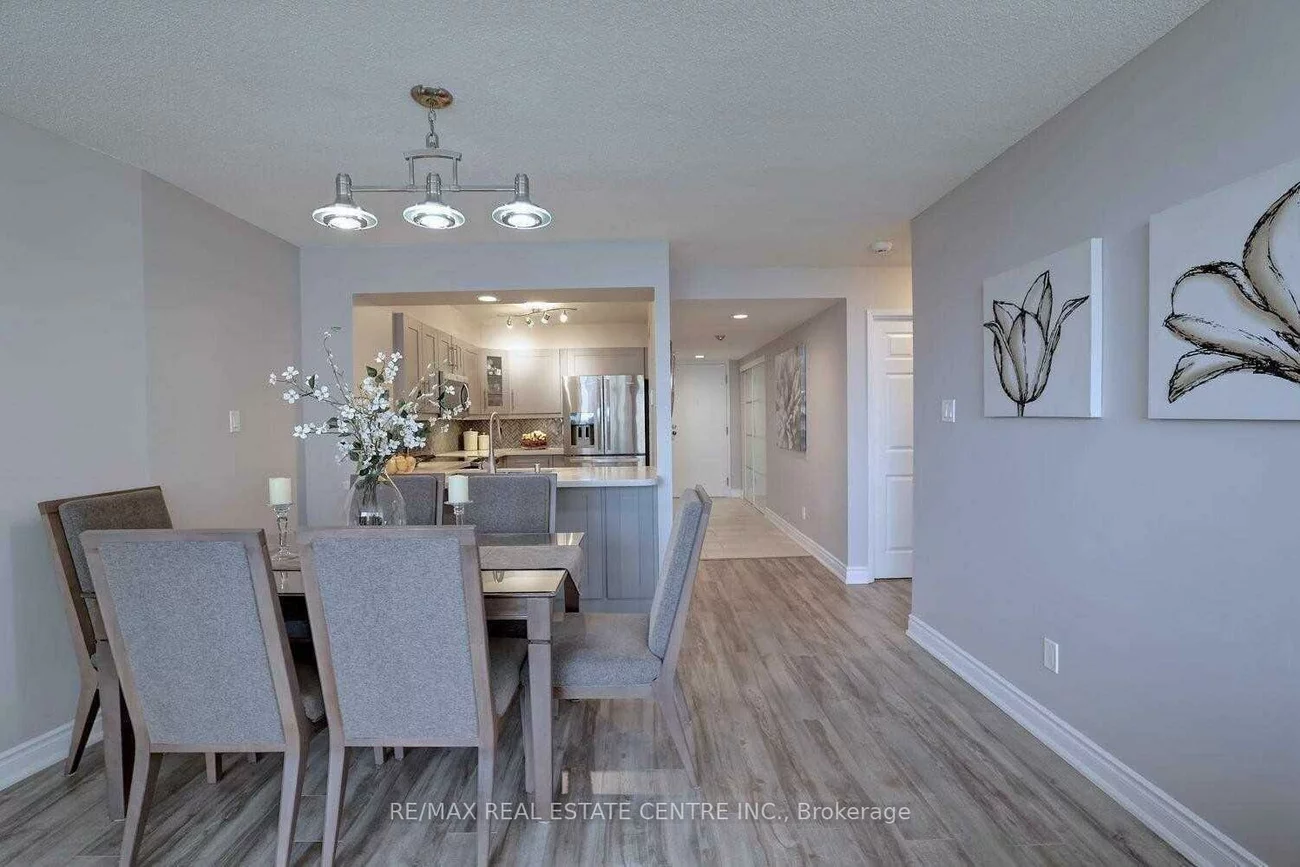 50, Eglinton, Hurontario, Mississauga