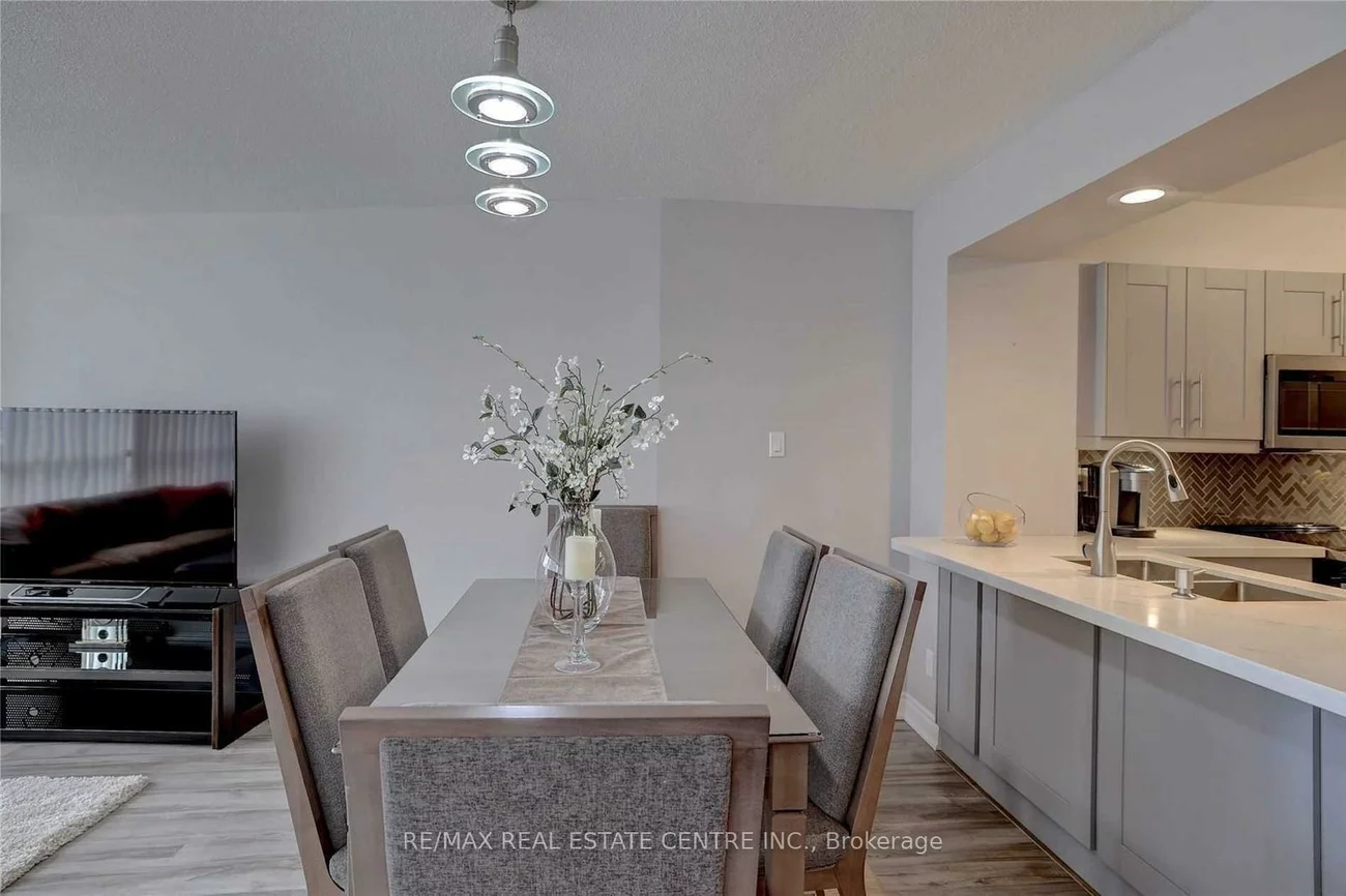 50, Eglinton, Hurontario, Mississauga