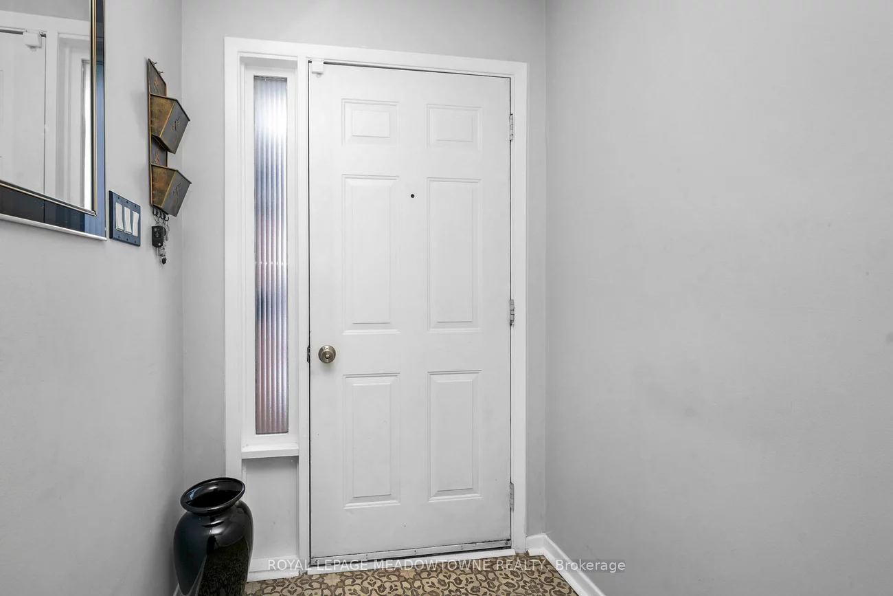 3079, Fifth, Erin Mills, Mississauga